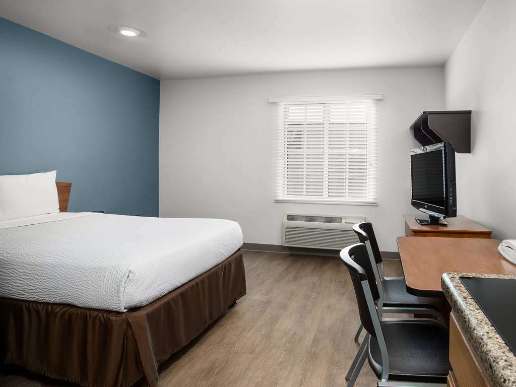 Extended Stay America Select Suites - Pensacola - Northeast Ferry Pass Quarto foto